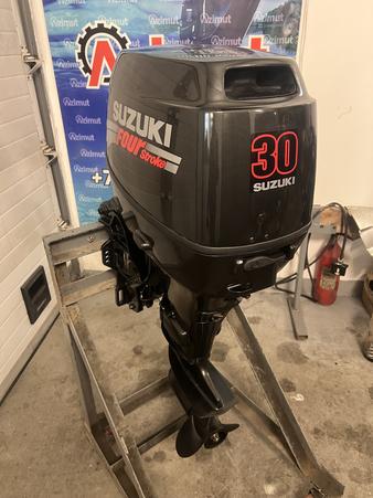 лодочный мотор SUZUKI DF 30, нога короткая S, из Японии, ПОЛНОЦЕННЫЙ ГИДРАВЛИЧЕСКИЙ ПОДЪЕМ!