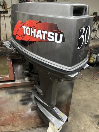 лодочный мотор TOHATSU 30 , нога короткая , из Японии,  ПОД ДИСТАНЦИОННОЕ УПРАВЛЕНИЕ