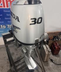 Лодочный мотор Honda 30 , гидроподъём, Япония