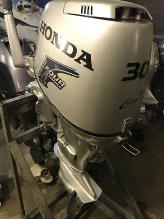 лодочный мотор HONDA BF30, из Японии, нога короткая S (381 мм), румпельный