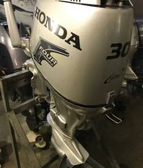 лодочный мотор HONDA BF30, из Японии, нога короткая S (381 мм), румпельный