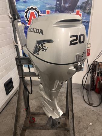 лодочный мотор HONDA 20 D, нога короткая, из Японии