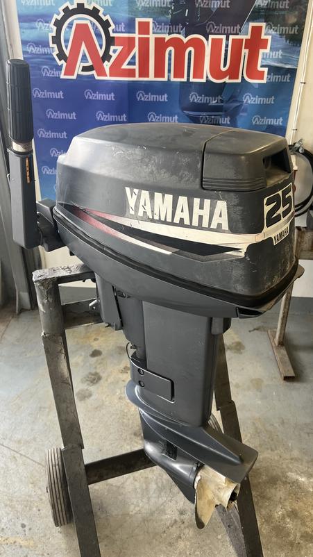  лодочный мотор YAMAHA 25 , румпель, ручной стартер.